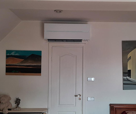 Jednostka wewnętrzna Mitsubishi w mieszkaniu w Poznaniu