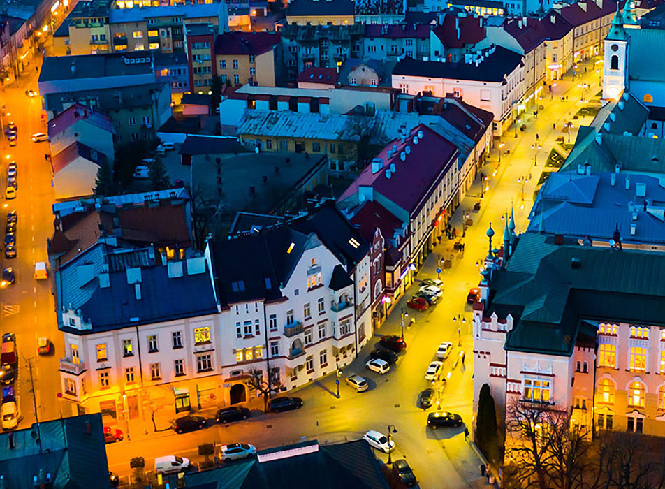 Podkarpackie – krajobraz regionu i zabudowa miejska