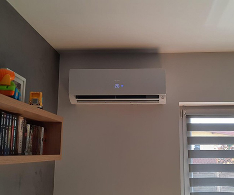 Klimatyzator HAIER zamontowany w mieszkaniu w Rzeszowie