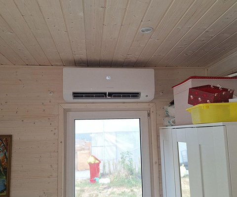 Jednostka wewnętrzna Gree w domku w Białymstoku