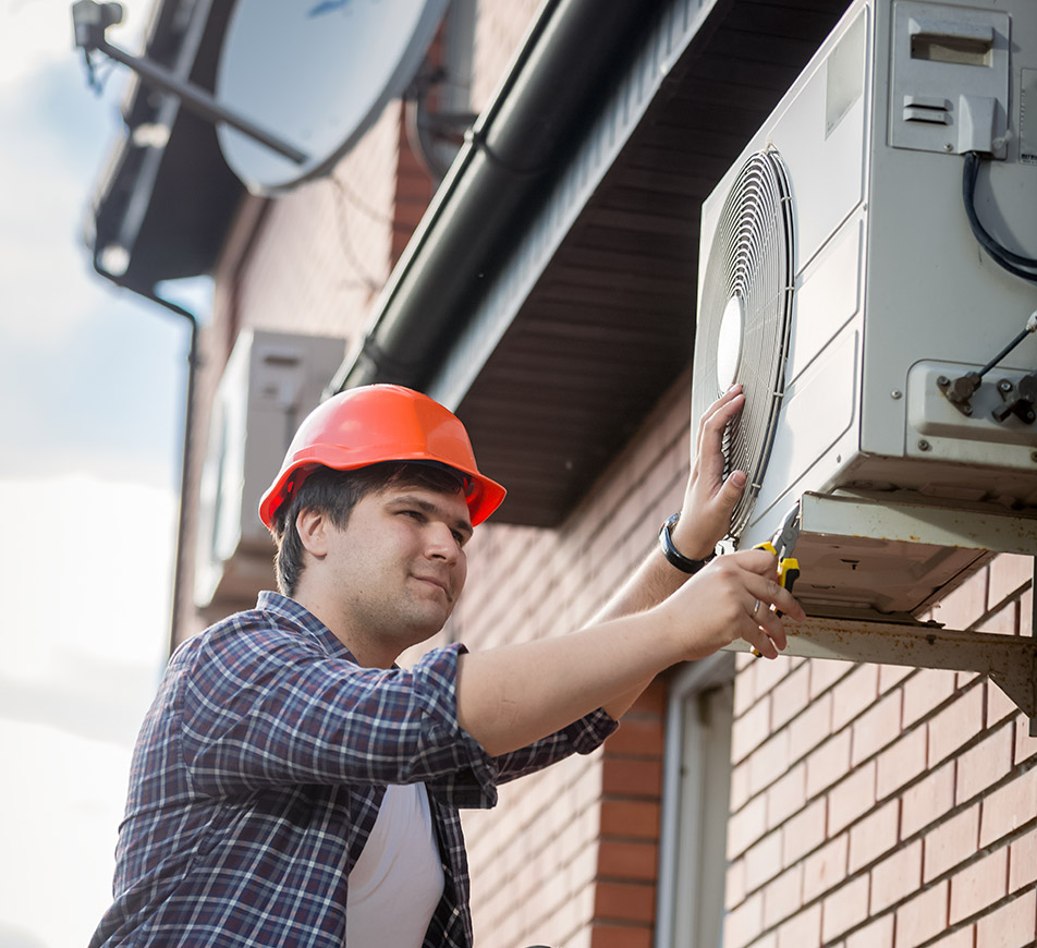 klimatyzator montowany w domku w Radomiu