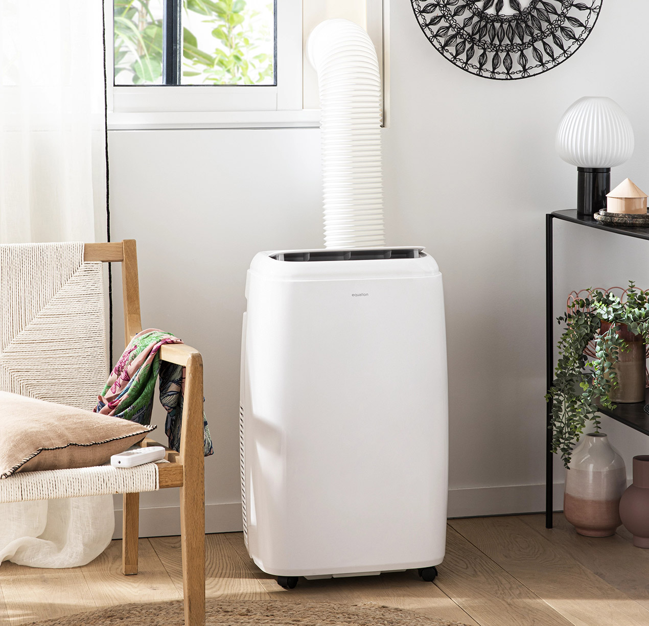Equation Cool & Heat 12K – klimatyzator przenośny na wynajem w Krakowie