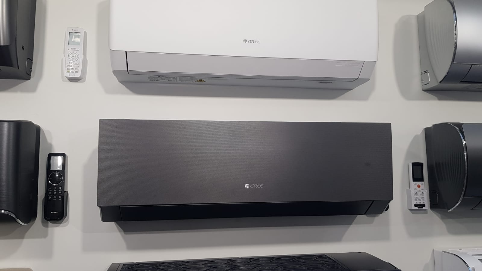 Gree Clivia Satin Black - realne zdjęcie