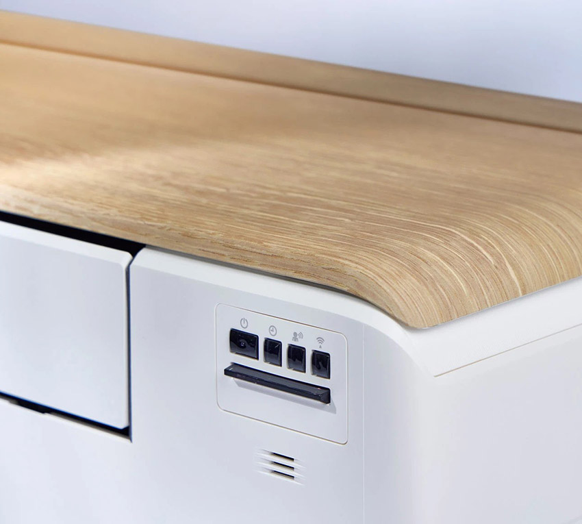 Efekt Coanda i inteligentny czujnik temperatury w klimatyzatorze Daikin Stylish Light Wood bez przeciągów