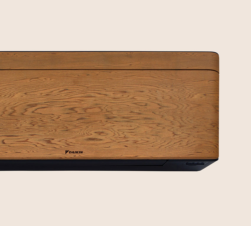 Designerski klimatyzator Daikin Stylish Dark Wood z wykończeniem ciemnego drewna i nagradzanym designem premium