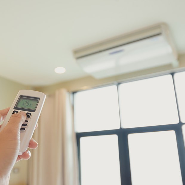 Klimatyzator podsufitowy o mocy 4 kW