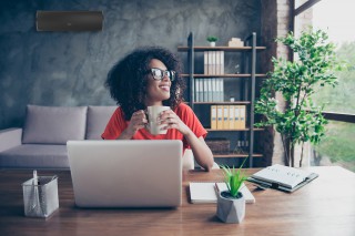 Gree Fairy Dark lifestyle