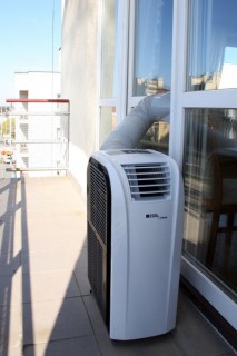 FRAL SuperCool FSC14 Na balkonie